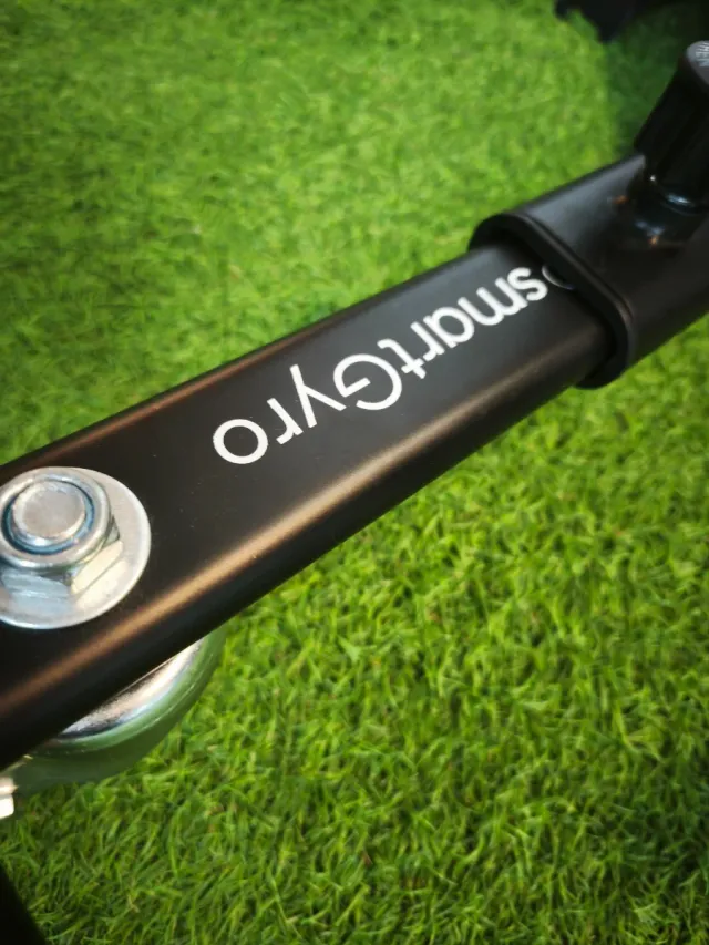 Hoverboard con silla, cargador y funda