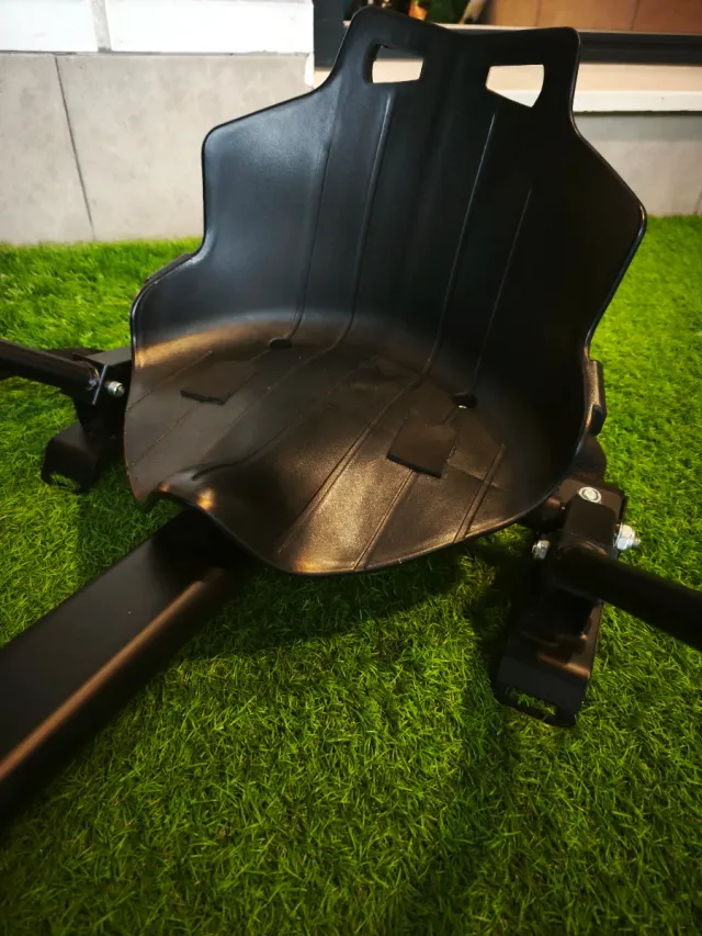 Hoverboard con silla, cargador y funda