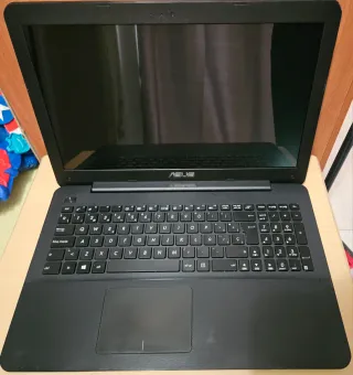 Ordenador Asus F554L
