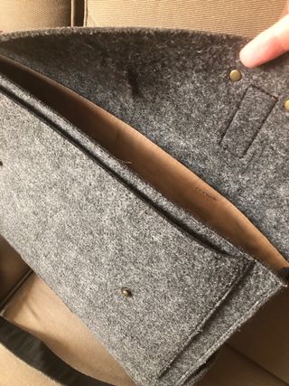 Maletín/ Funda portátil MOSISO gris y marrón. 