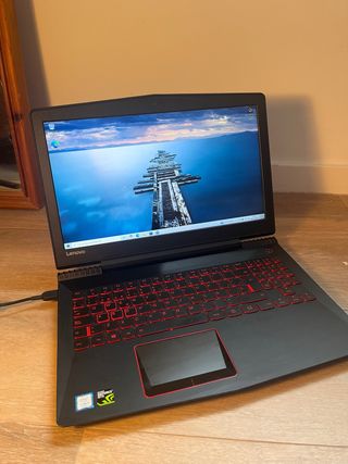 Portátil Lenovo Legion Y520