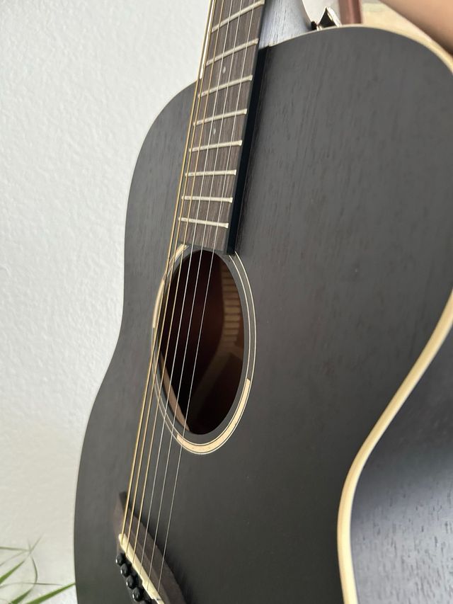 Nueva!!! Guitarra Tanglewood Blackbird TWBB 0