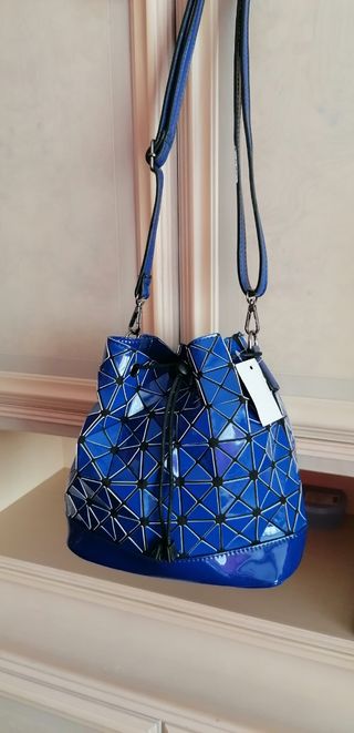 Bolso Cubo Azul y negro