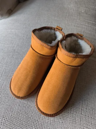 Botines de ante forrados talla 40 nuevos 