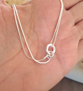 Collar de plata doble cadena, colgante entrelazado