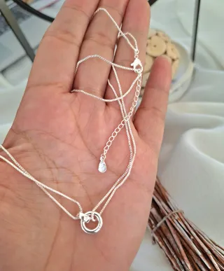 Collar de plata doble cadena, colgante entrelazado