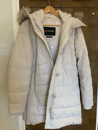Plumífero Mountain Beige/Blanco. Talla 44 Mujer.