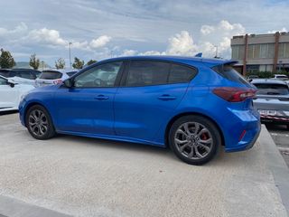 Ford Focus 2023 ST LINE MHEV