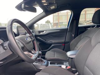Ford Focus 2023 ST LINE MHEV