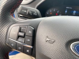 Ford Focus 2023 ST LINE MHEV