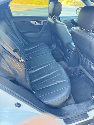 Infiniti QX70s 3.0 diesel 2013