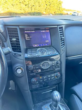 Infiniti QX70s 3.0 diesel 2013