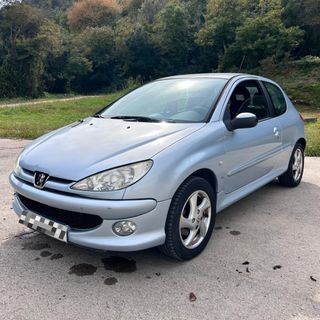 Peugeot 206 1.6 XS 110cv Año 2004 246.845 kms