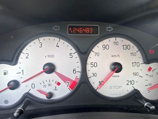 Peugeot 206 1.6 XS 110cv Año 2004 246.845 kms