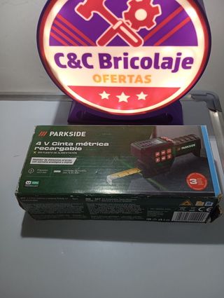 Cinta métrica Parkside 4V recargable digital laser