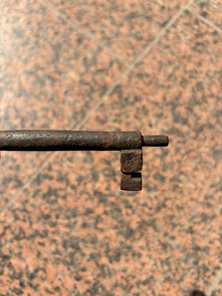 Chiave antica in ferro