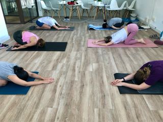 Clases de Kundalini Yoga - Equilibrio y Bienestar 