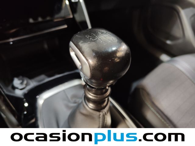 Peugeot 2008 PureTech 130 S&S Allure Pack 96 kW (130 CV)