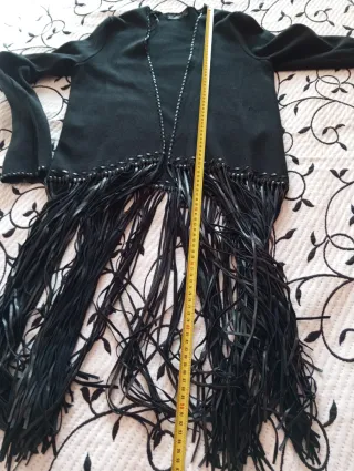 Cárdigan Zara negro con flecos 