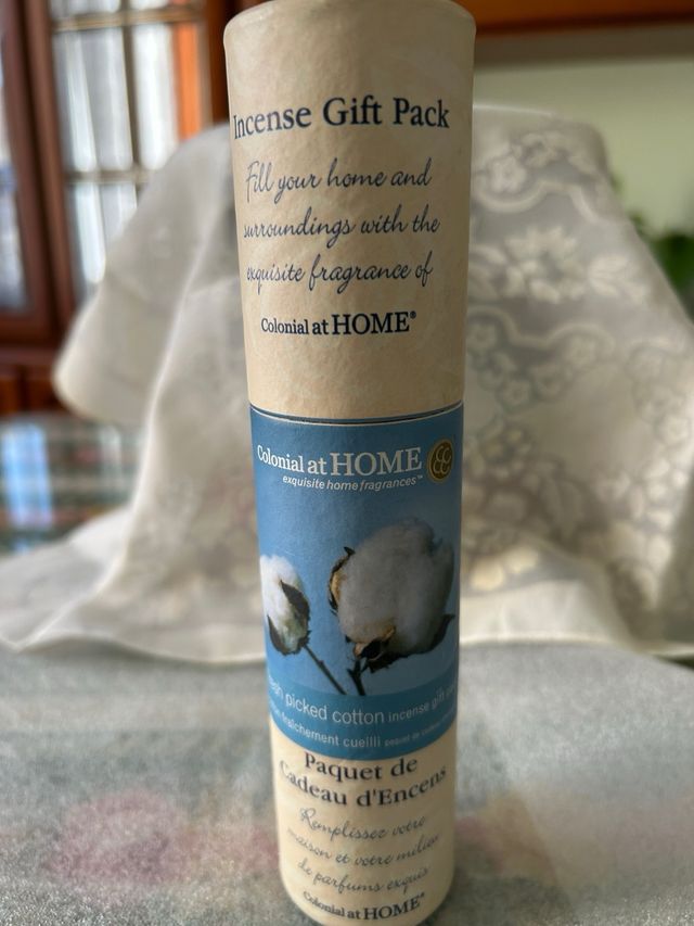 25 palos de incienso con peana de madera