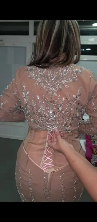 Vestido de fiesta gitana.