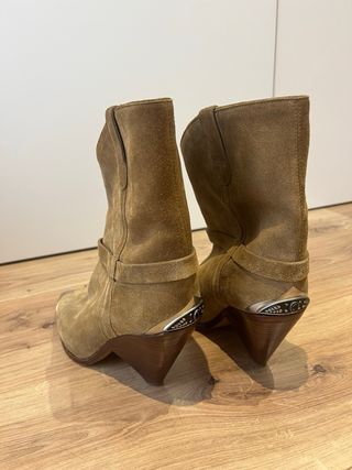 Botas Isabel Marant ante marrón