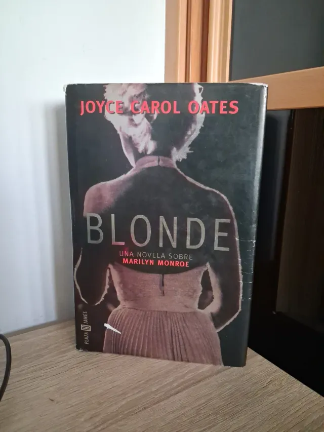 Blonde Un Novela sobre Marilyn Monroe