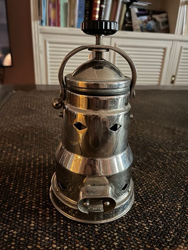 Antique Slipper Rubio máquina de café