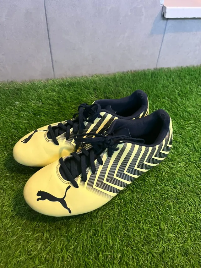 Botas de fútbol Puma Talla 41