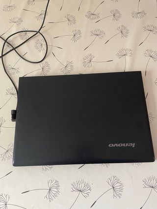 Portátil Lenovo Ideapad 100 Negro