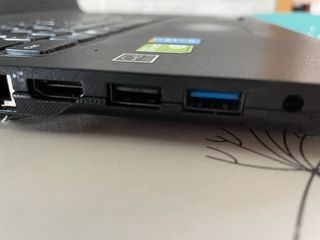 Portátil Lenovo Ideapad 100 Negro