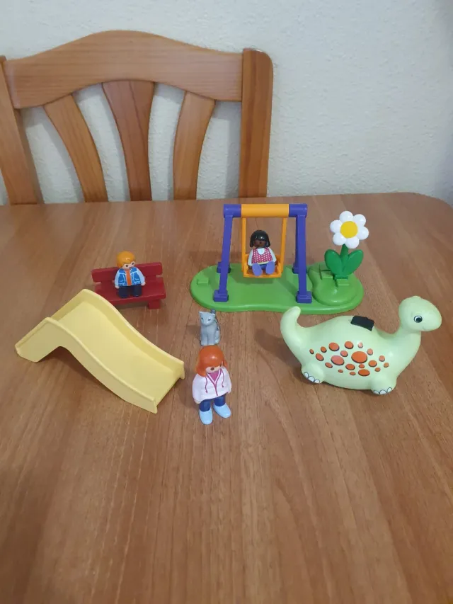 Playmobil Parque Infantil con Figuras