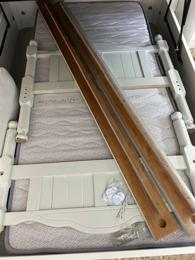 Cama 90cm Pino Blanca con Colchón