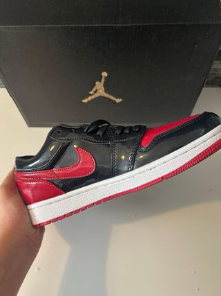 Jordan Air 1 Low Negro Rojo