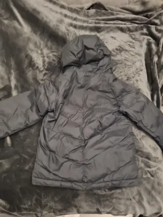 Abrigo Nike Negro con Capucha