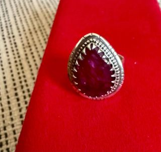 Anillo Plata y Rubí Gota