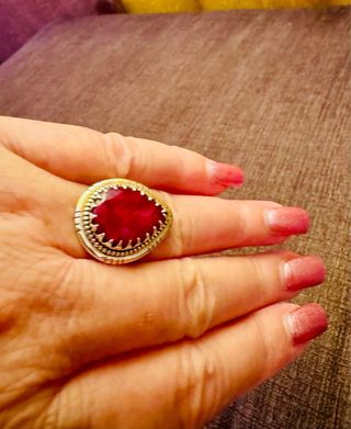 Anillo Plata y Rubí Gota
