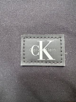 Bolso bandolera Calvin Klein negro