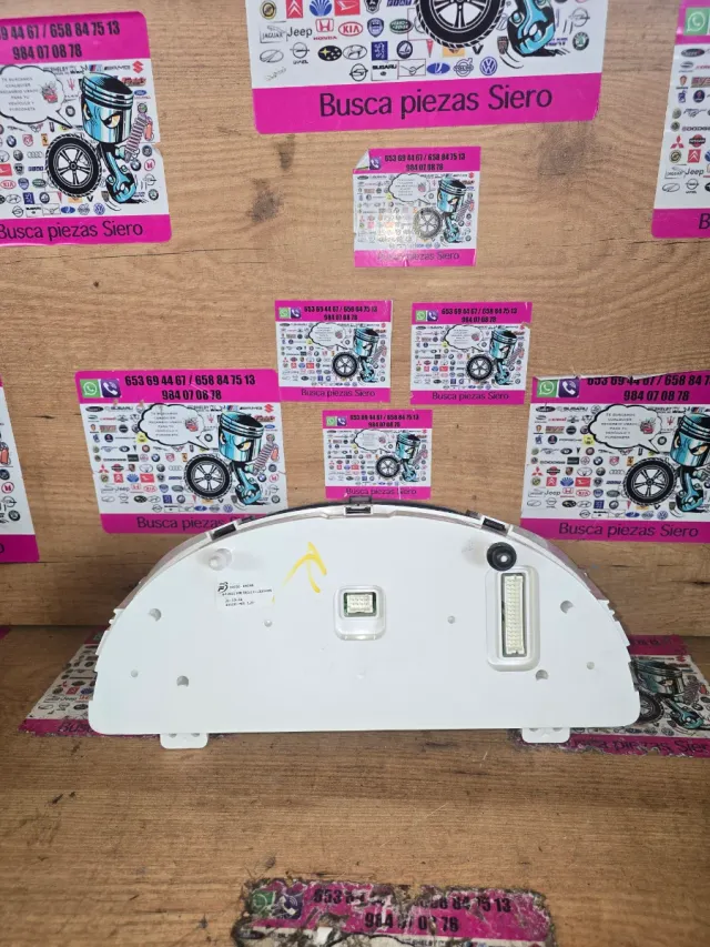 Cuadro Instrumentos Suzuki Santana 300