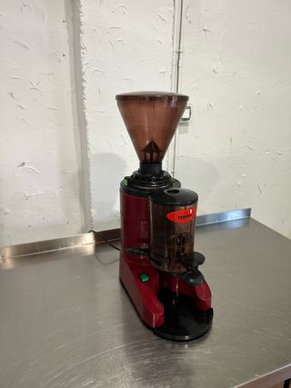 Molinillo de café TEMPIO rojo