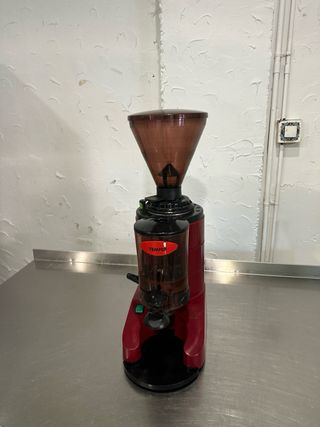 Molinillo de café TEMPIO rojo