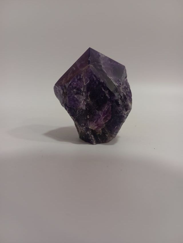 Amatista mineral bruto 114gr