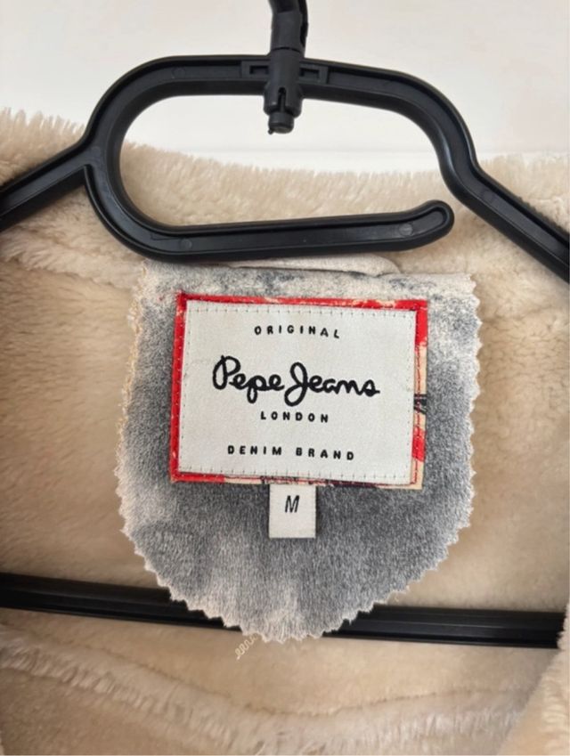 Cazadora Pepe Jeans gris forrada