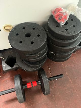 Juego de pesas y mancuernas