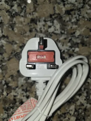 Cable de alimentación blanco