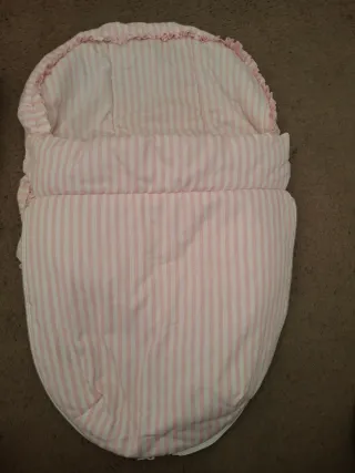 Saco silla coche rosa y blanco
