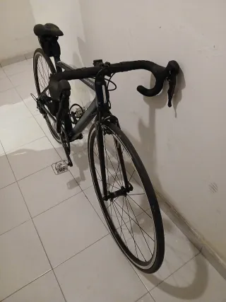 Bici de carretera  Shimano 105 Van Rysel talla XS