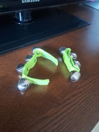 Cascabeles en Muñequeras