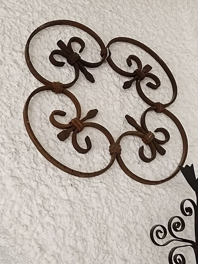 Decoración de forja artesanal