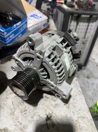 Alternador BMW G30 DENSO 14V180A